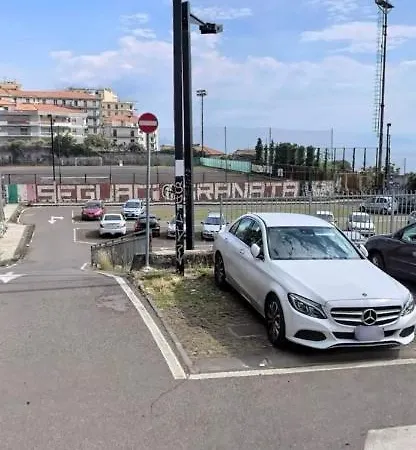 Genuardi's Apartment Acireale